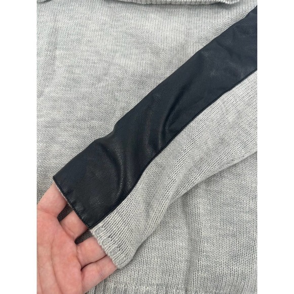 BCBGmaxazria Melodi Color-Blocked Asymmetrical Pullover sweater size S - Picture 8 of 10